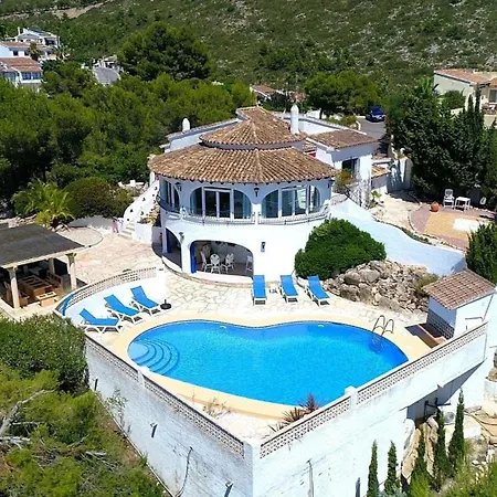 Holiday home In Mit Suedterrasse Und Spektakulaerer Aussicht
